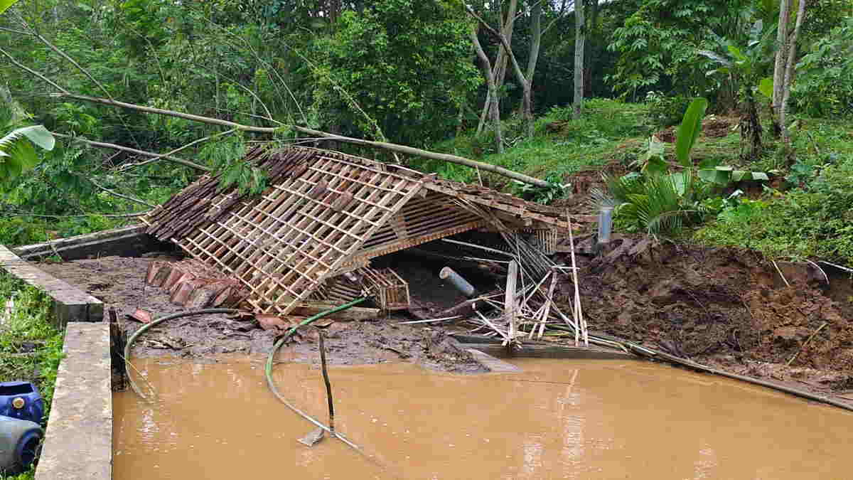 Rawan Terjadi Bencana Longsor Kades Cikupa Ciamis Imbau Warganya Waspada