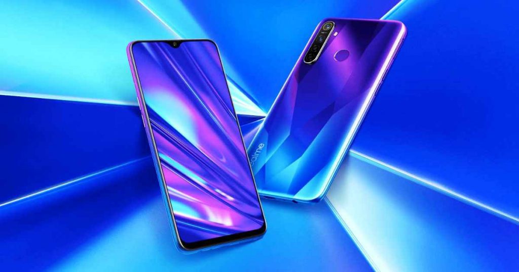 Desain smartphone realme Q dan realme 5 Pro. Photo : Net/Ist. 