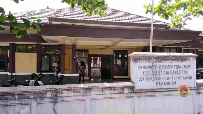 Foto Kantor Camat Pamarican