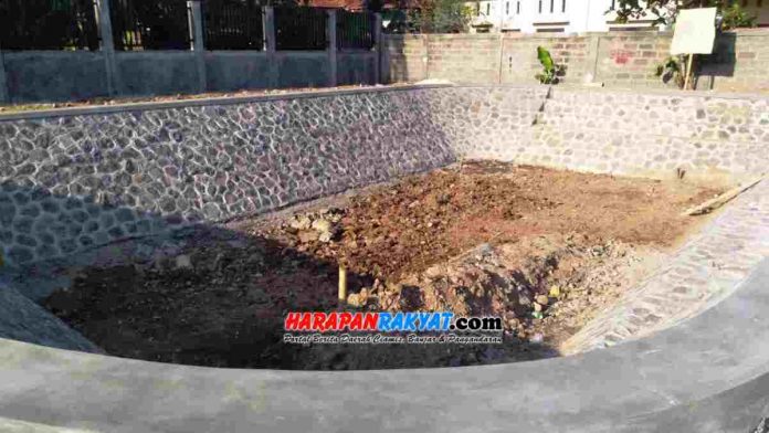 Pengerjaan Drainase di RS Pratama Kota Banjar untuk Antisipasi Genangan Air Saat Hujan