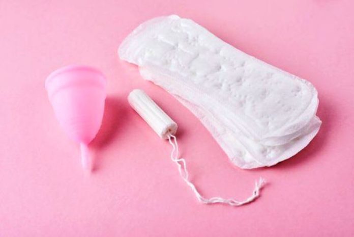 Pembalut Biasa vs Menstrual Cups, Bagusan Mana?