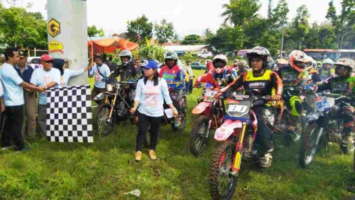 Di Ciamis, Komunitas Trail Santuni Anak Yatim dan Jompo