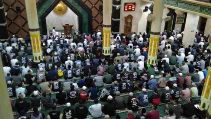 1th Anniversary, Ratusan Biker Subuhan Galuh Ciamis Padati Masjid Agung