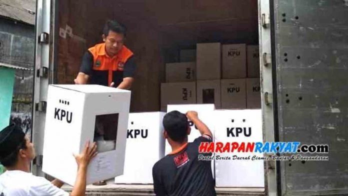 KPU Sayangkan Kotak dan Bilik Suara Pilkades Serentak Ciamis Tak Gunakan Bekas Pileg