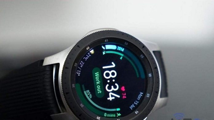 Smartwatch Samsung SM-R840