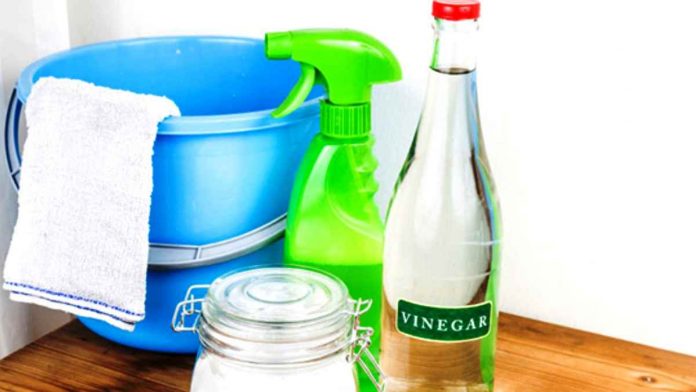 Produk pembersih bisa dijadikan disinfektan dalam upaya pencegahan virus corona (Covid-19).