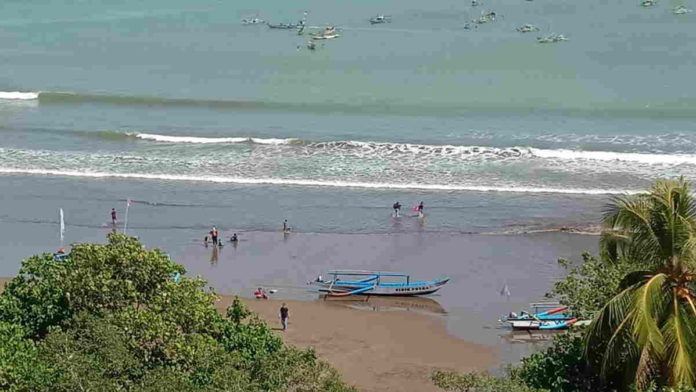 Jelang Libur Idul Adha, Objek Wisata Pangandaran Ramai Pengunjung