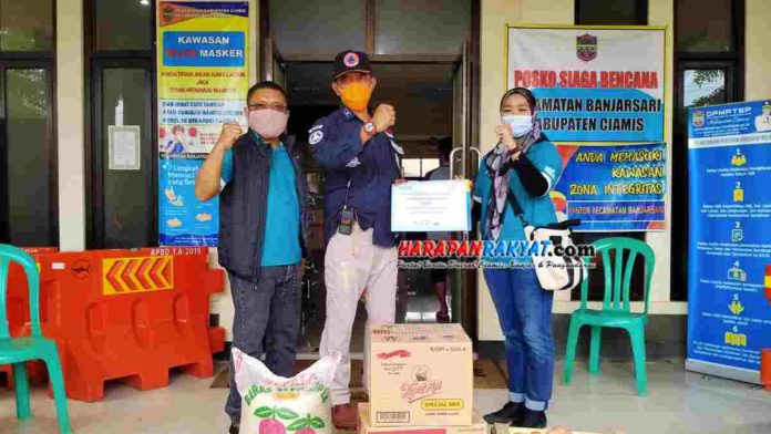 BJB Ciamis Salurkan Bantuan Logistik Korban Banjir