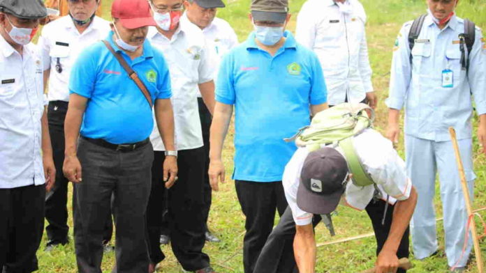 Gerakan Wakaf Pohon Kemenag Pangandaran Dapat Apresiasi