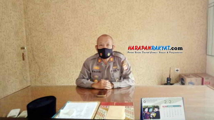 Kapolsek Banjarsari yang mengungkapkan Kedua Pelaku Curanmor Warga Cimaragas Ciamis