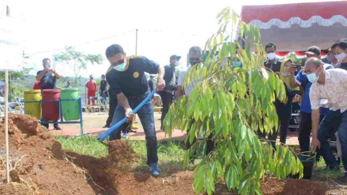 Bupati Ciamis Ikuti Penanaman Pohon di Bendungan Leuwi Keris