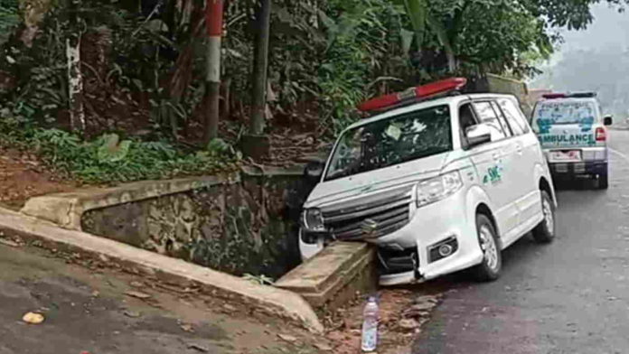 Bawa Jenazah, Mobil Ambulans di Tasikmalaya Alami Kecelakaan