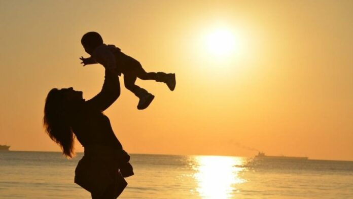 Surga di Telapak Kaki Ibu