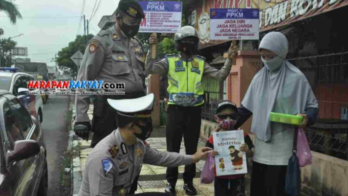 Polres Banjar Edukasi Prokes