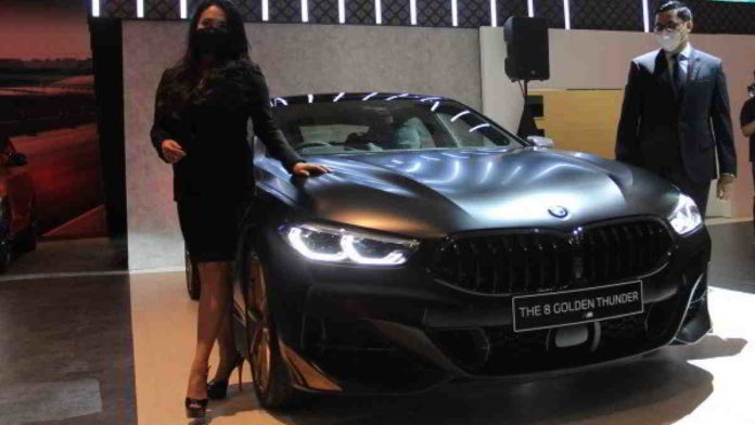 BMW 840i Golden Thunder Edition, Satu-Satunya Unit di Indonesia