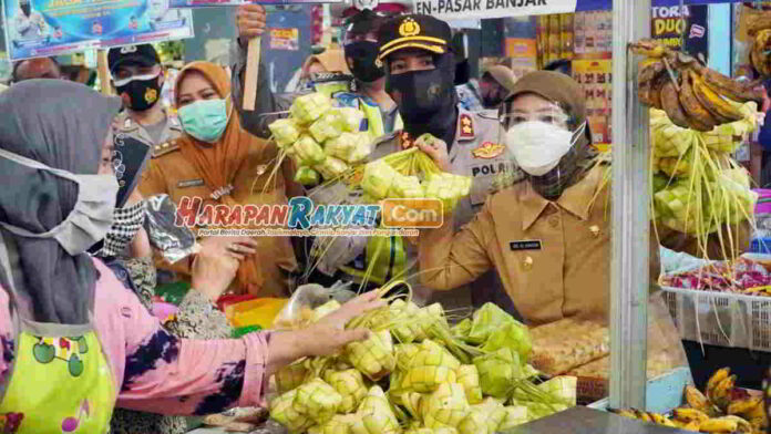 Jelang Lebaran, Harga Kebutuhan Pokok di Pasar Banjar Masih Stabil