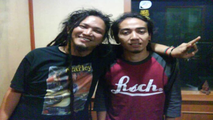 Tepeng Meninggal Dunia, Band Steven and Coconut Treez Berduka!