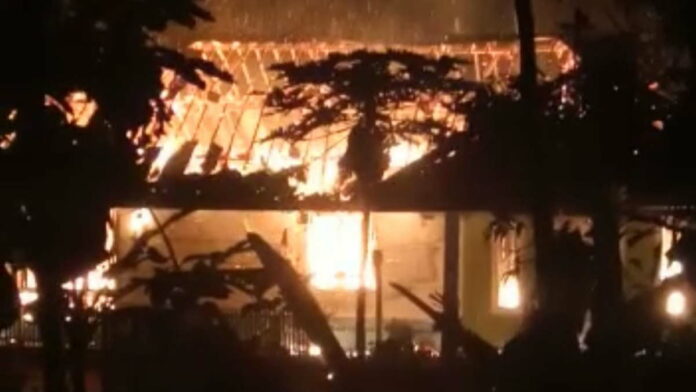 Rumah Warga Tasikmalaya Hangus Terbakar, Kerugian 100 Juta