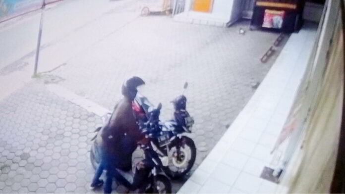 Pencuri Bawa Kabur Motor Karyawan Alfamart Kota Tasikmalaya