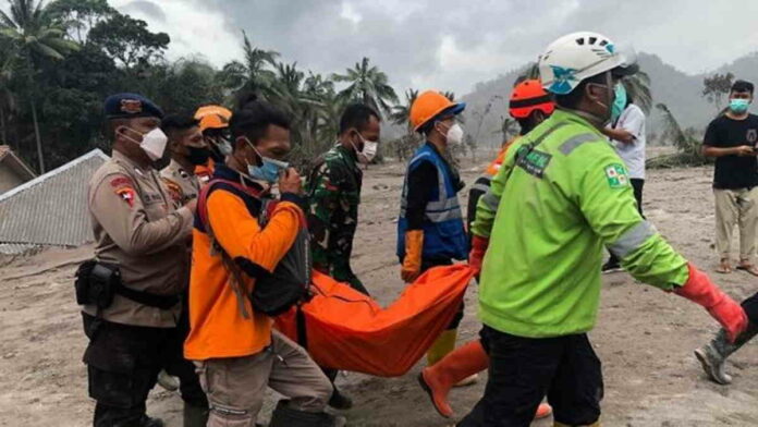 Korban Jiwa Erupsi Gunung Semeru Bertambah Jadi 34 Orang