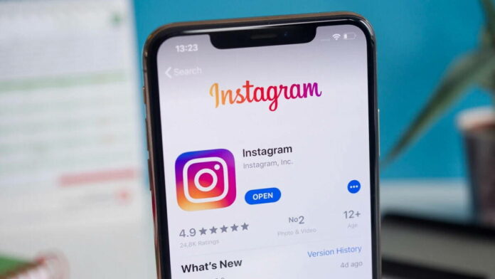 Cara Membuat Tulisan Dicoret di Instagram