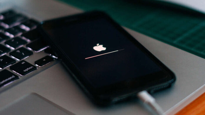 Memperbaiki iPhone Stuck di Logo Apple dengan Aman