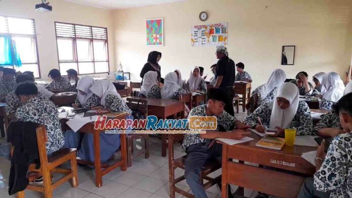 2 Guru SMAN 3 Banjar Terpilih Program Kemitraan Sekolah Australia-Indonesia