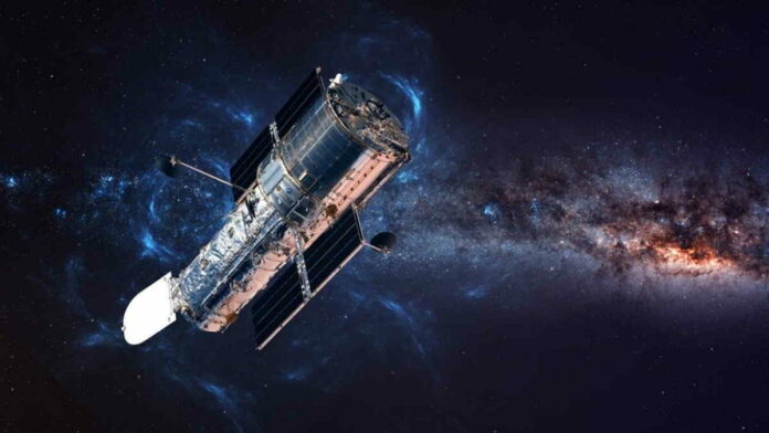 Phantom Galaxy dari Teleskop James Webb, Mirip Lubang Cacing!