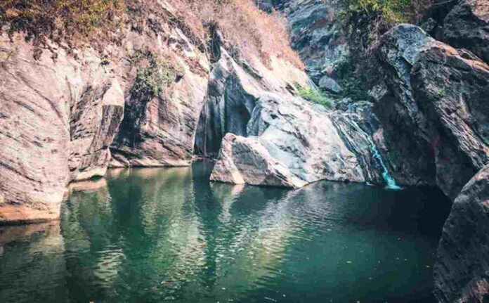 Sanghyang Heuleut Cipatat Bandung Barat Jawa Barat