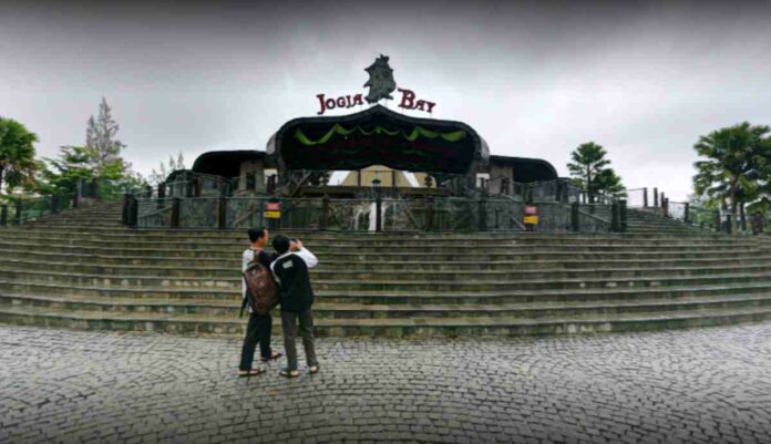 Objek Wisata Jogja Bay Pirates Adventure Waterpark Sleman Yogyakarta