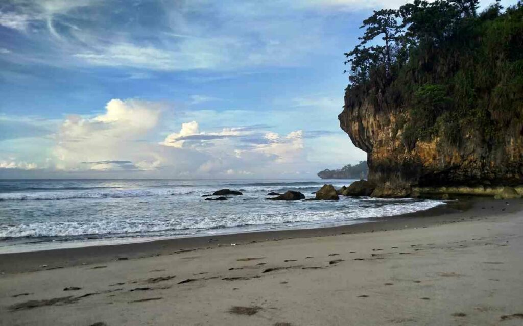 Tempat Wisata di Kabupaten Lebak Banten