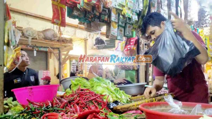 Jelang Nataru, Harga Sejumlah Kebutuhan Pokok di Pasar Banjar Merangkak Naik