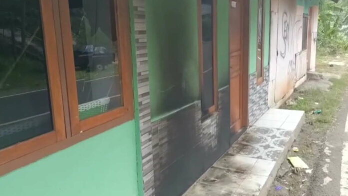 Polres Garut Periksa 3 Saksi Pelemparan Bom Molotov Rumah Dadang Buaya