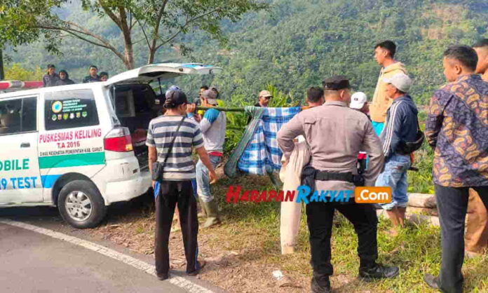 Jatuh ke jurang