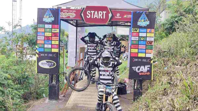 Ratusan Rider Ikuti Balapan Java Series Downhill 3 di Galunggung Tasikmalaya