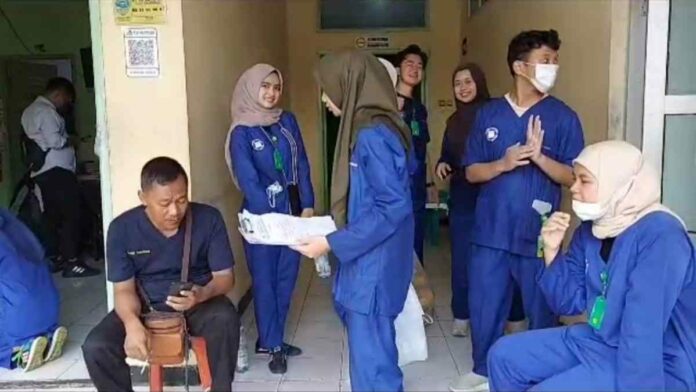 Jenazah pemuda autopsi