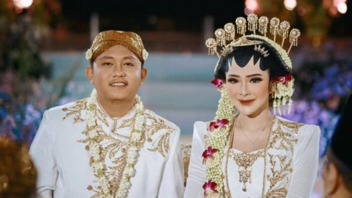 Denny Caknan Umumkan Kehamilan Bella Bonita