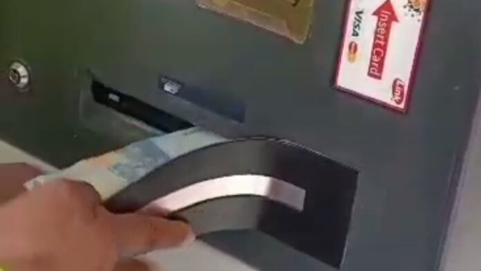 Video Viral Ganjal ATM di Garut