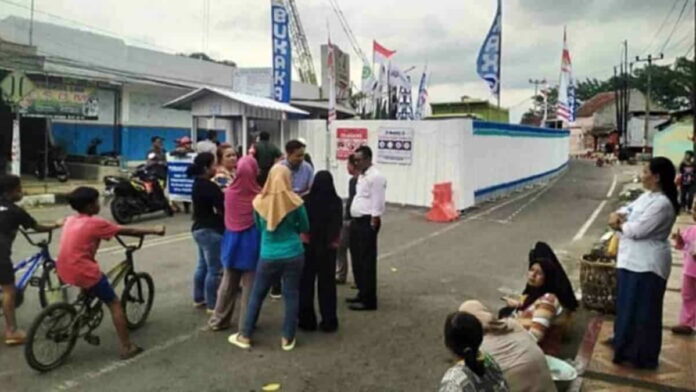 Warga terdampak pembangunan jembatan Parungsari