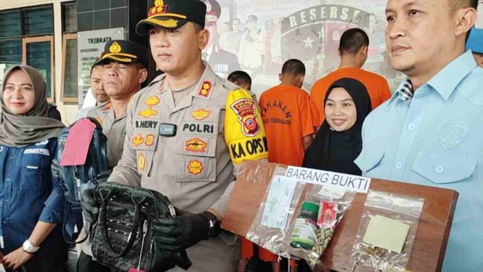 Enam Perampok Modus Jual Obat Herbal Diringkus Polres Tasikmalaya