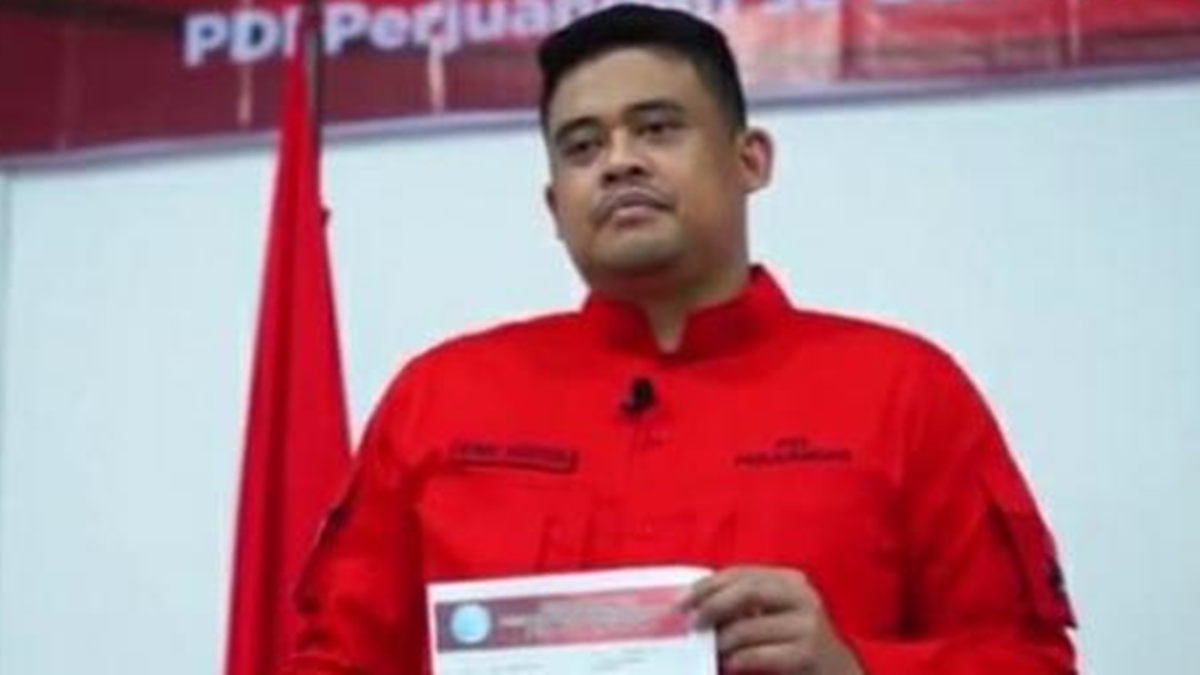 Usai Dukung Prabowo Gibran Bobby Nasution Didesak Kembalikan Kta Pdip