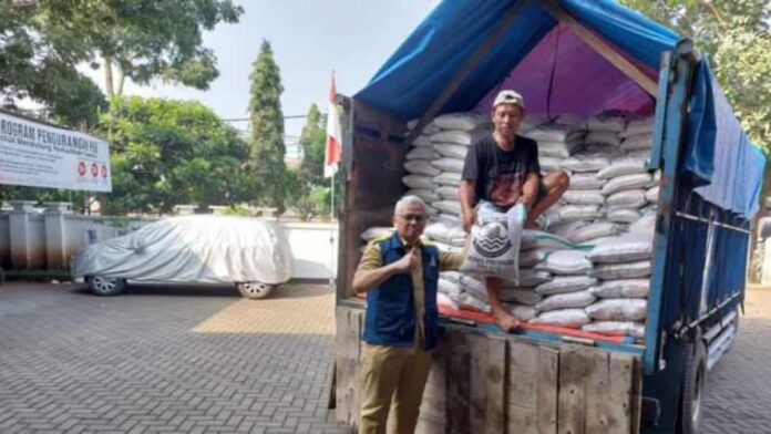 distribusi bantuan Rastrada tahap 4 Kota Cimahi