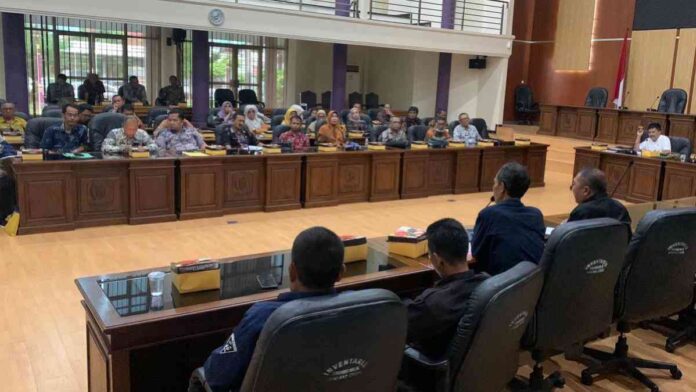 Ketua DPRD Ciamis Geram Ada Saksi Tak Diundang di Raker Kasus Pelayanan PKM Pamarican