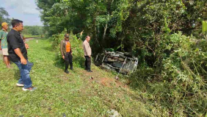 Mobil Pengangkut Gas Tertabrak Kereta di Ciamis