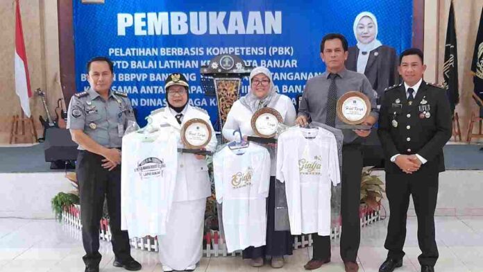 Pelatihan Berbasis Kompetensi warga