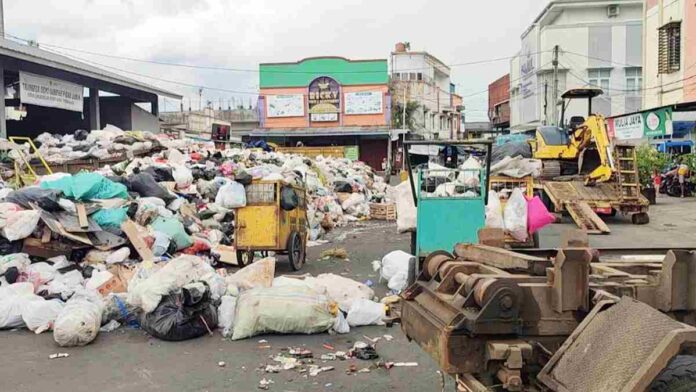 Soroti Penumpukan Sampah, PMII Desak Pj Wali Kota Evaluasi Kepala DLHK Tasikmalaya