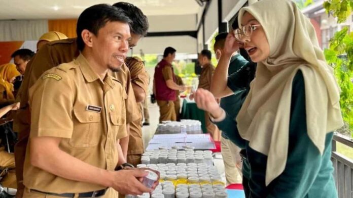 tes urine kepala sekolah di Kota Bandung