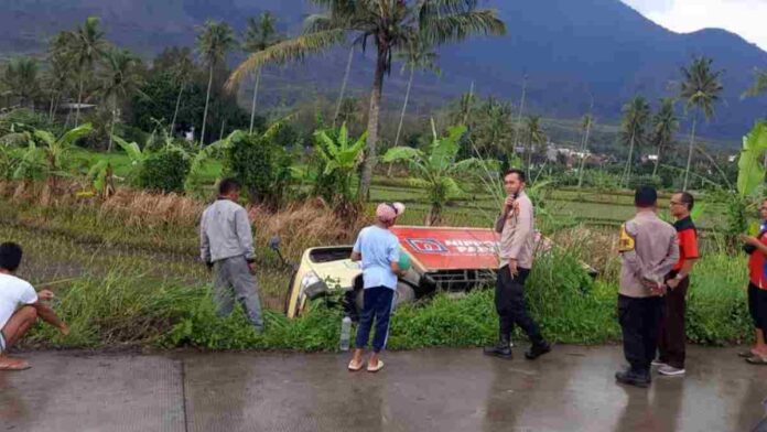 Truk boks garut