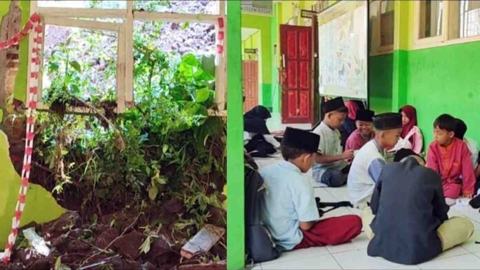 Ruang Kelas Jebol oleh Longsor, Puluhan Siswa SD di Tasikmalaya Terpaksa Belajar di Luar