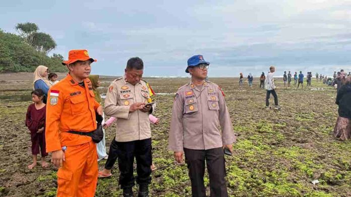 Bocah Tenggelam di Pantai